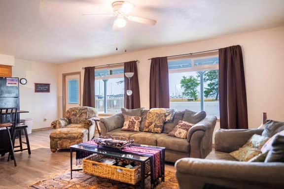 Harbor View Bliss (Apt 2) - Image 2